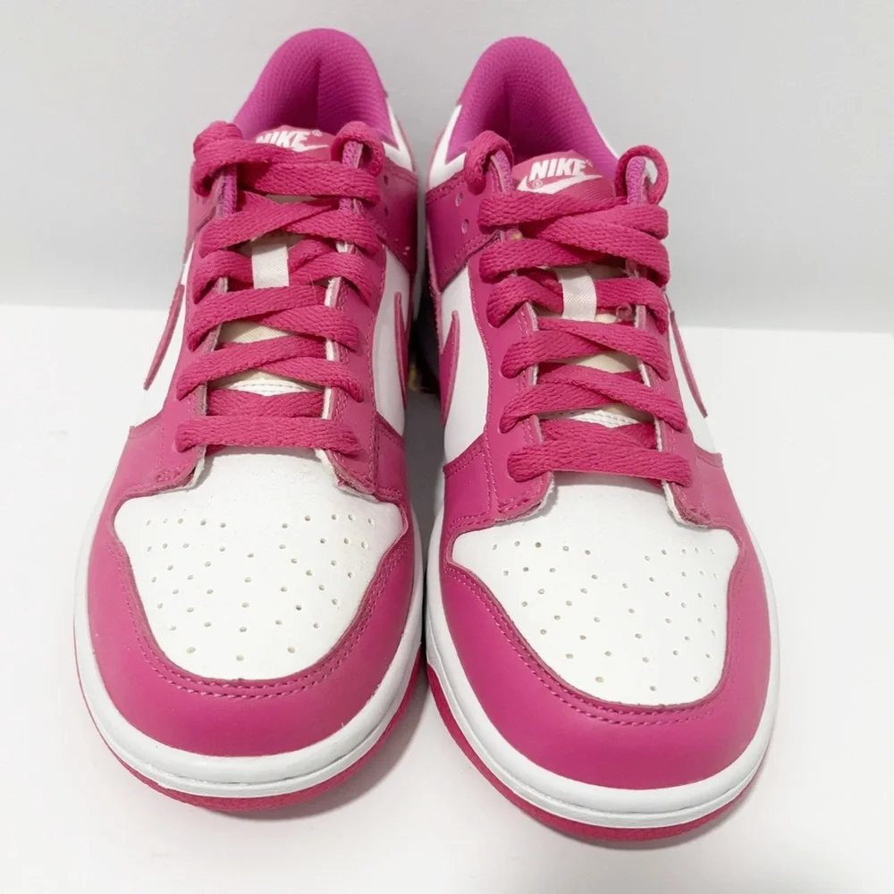 Nike Dunk Low GS Active Sneakers Girls Size 6Y‎ Fuchsia Pink Padded Low Cut